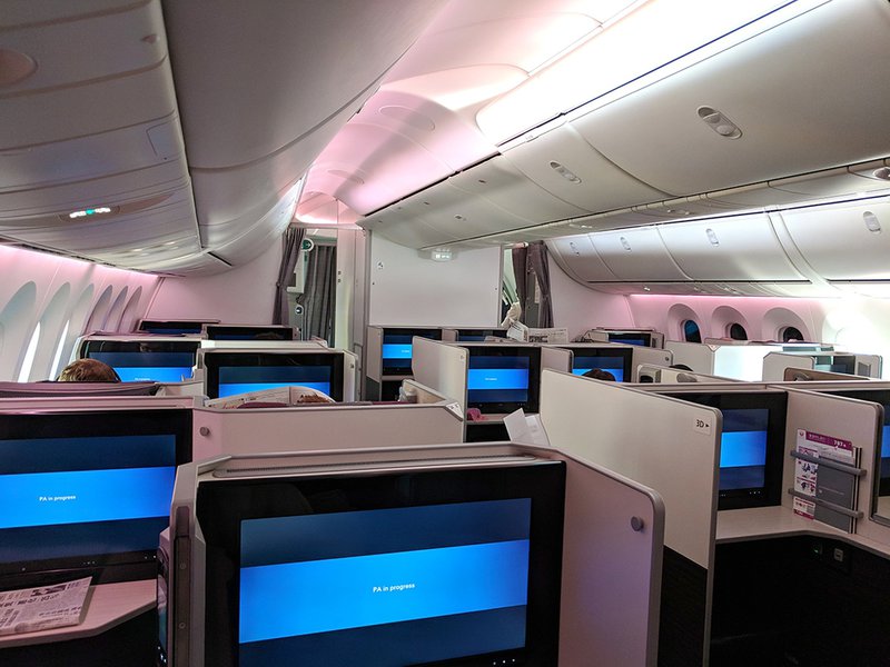 Flight review: Japan Airlines JL746 Business Class B787 MNL - NRT