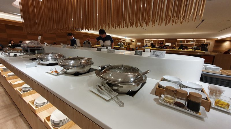 There's a mix of Japanese and western food on offer.